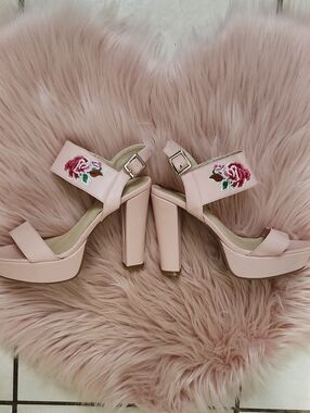 Brand New Y2K FOREVER OPEN TOE PINK ROSE PLATFORM SANDALS-6.5